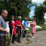 В районах области стартовали субботники, приуроченные к Дню памяти и скорби