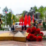 Единороссы приняли участие в мероприятиях, посвященных Дню памяти и скорби