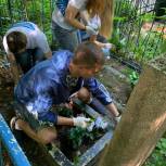 Международный субботник по благоустройству мемориалов и воинских захоронений