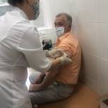 Депутаты Кавказского района личным примером показывают пользу вакцинации