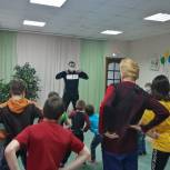 В Белых Берегах состоялась «Зарядка со звездой»