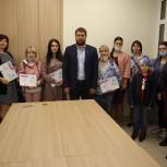 «Единая Россия» передала тамбовскому отделению организации родителей детей-инвалидов сертификаты на телемедицину