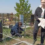 «Единая Россия» продолжает благоустраивать воинские захоронения