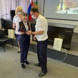 В Варненском районе вручение паспортов гражданам Российской Федерации совместили с празднованием Дня России