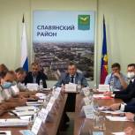 В Славянском районе состоялось рабочее совещание комитета ЗСК по вопросам ТЭК, транспорта и дорожного хозяйства
