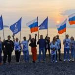 День России в Приморье: Активисты партии встретили «Русский рассвет»