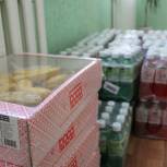 Волонтеры оказали содействие в передаче продуктов работникам госпиталя для ветеранов войн