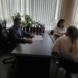 Валерий Савельев принял в работе обращение о судьбе бывшего кинотеатра "Москва"