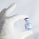 «Единая Россия» контролирует принцип сохранения добровольности прививок от ковида