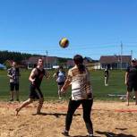 Воскресенские партийцы провели турнир по пляжному волейболу
