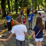 Активисты «Единой России» организовали праздник для детей из Донбасса