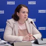 Елена Мухтиярова: Поддержка «Единой России» при приятии антисанкционных законов помогла избежать всплеска безработицы