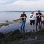 Чебаркульские активисты приняли участие во Всероссийской экологической акции" Вода России" национального проекта "Экология"