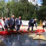 Костромские единороссы принимают участие в мероприятиях, посвященных Дню памяти и скорби