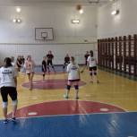 Турнир по волейболу среди женских команд состоялся в Сретенском районе