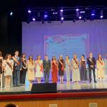 Андрей Ядрищенский поздравил выпускников читинской школы