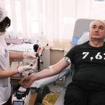 Депутаты Госдумы от «Единой России»  сдали кровь в рамках акции «Доноры Донбассу»
