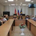 Чесма: Партийцы провели круглый стол с ветеранами сельских поселений Чесменского района