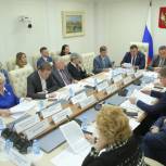 Рассмотрение обращений граждан обсудили в Совете Федерации