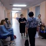 Сторонники «Единой России» организовали в Туле медицинское обследование для мам особенных детей