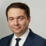 Андрей Чибис поздравил медицинских работников с  профессиональным праздником