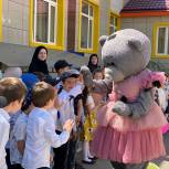 Депутаты республиканского парламента поздравили воспитанников детского сада  с Днём защиты детей