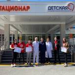 Жанна Рябцева навестила юных пациентов больницы Екатеринбурга