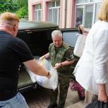 «Единая Россия» доставила гуманитарную помощь в Алчевск в ЛНР