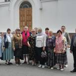 Валерий Савельев организовал паломническую экскурсию в женский монастырь