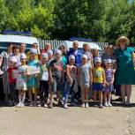 В Долгопрудном Московской области активисты «Единой России» организовали экскурсию для детей