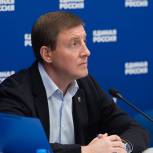 «Единая Россия» внесла законопроект о наделении гражданских лиц, привлеченных к выполнению задач СВО, статусом ветеранов боевых действий