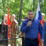 В Челябинской области в рамках партпроекта «Единой России»  открыли памятник красноармейцу