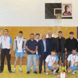 В Сулейман-Стальском районе при поддержке "Единой России" прошёл межрайонный турнир по волейболу