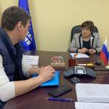 Сенатор РФ Ольга Хохлова провела прием граждан, посвященный Дню защиты детей