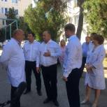 Депутат Госдумы поздравил врачей с Днем медицинского работника