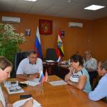 Виктор Лазаренко ответил на вопросы жителей Касторенского района