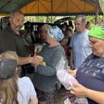 «Единая Россия» доставила гуманитарную помощь в ПВР в Херсонской области