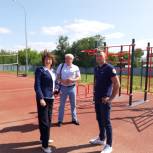 В рамках реализации партпроекта «Детский спорт» Сергей Улегин посетил спортивные объекты в Пугачевском районе