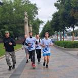 Единороссы провели воркаут-тренировку в Нескучном саду
