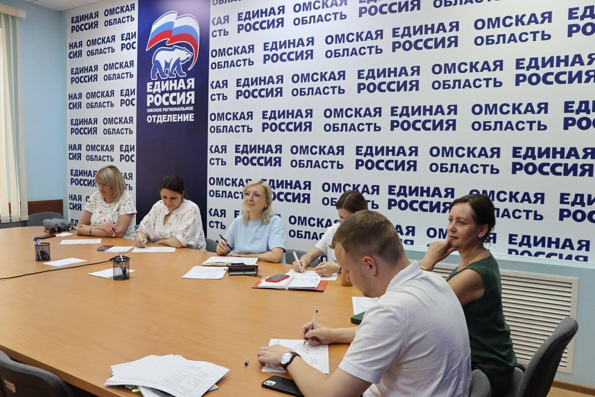 В Омске подвели итоги регионального этапа конкурса «Время быть лидером»