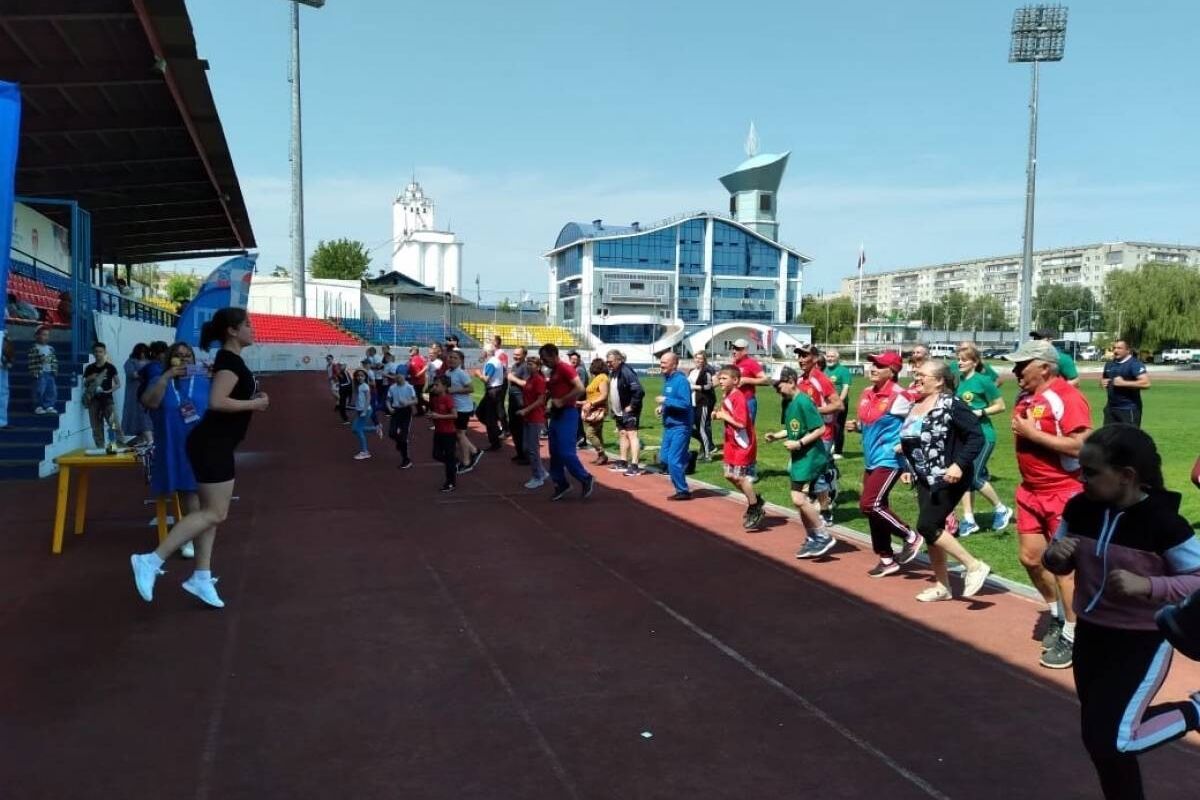 В Тамбове при поддержке «Единой России» прошёл фестиваль фестиваля ГТО среди семейных команд