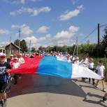 В День России партийцы провели праздничные мероприятия по всей республике