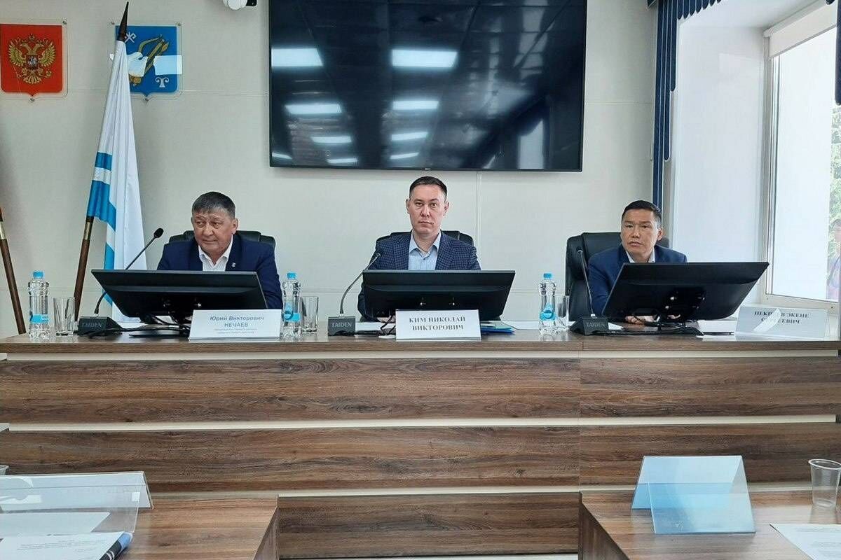 Депутаты, общественники и учёные обсуждают, сколько всё-таки лет Горно-Алтайску