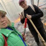Актив «Женского движения Единой России» в Богдановиче помог бороться с пожарами