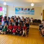 В Дагестане активисты «Единой России» организовали профориентационное занятие для школьников