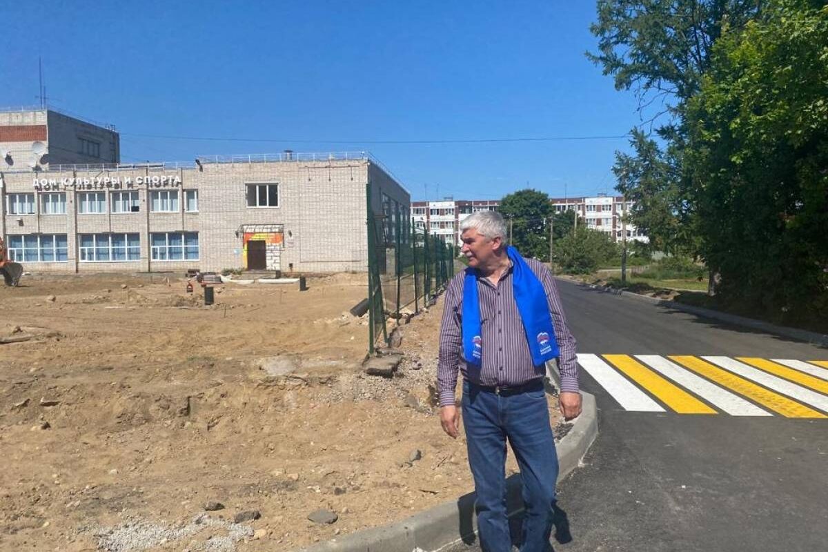 «Единая Россия» продолжает рейды по объектам благоустройства в Ленобласти