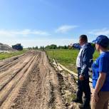 Единороссы проверили начало строительства дороги в Оршанском районе