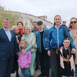 Единороссы в Лабытнанги организовали экскурсию на «Поезд Победы»