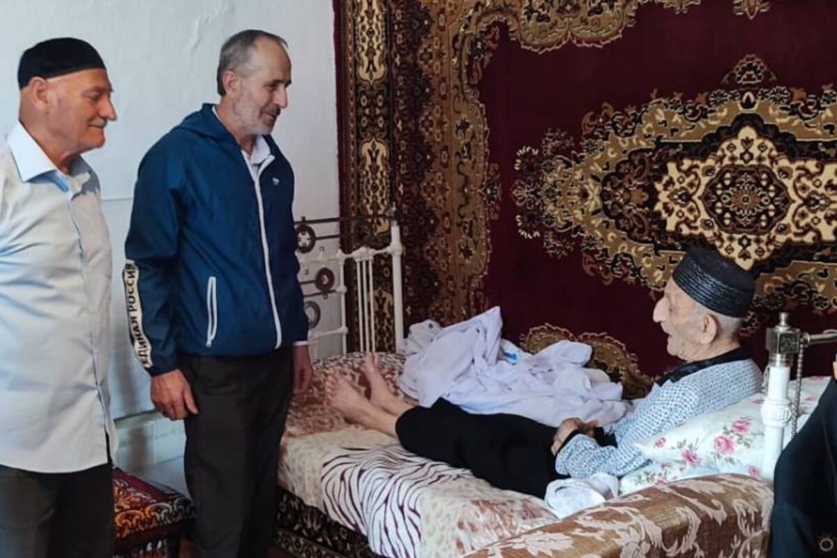 Ветерану Великой Отечественной войны Юнусу Абдулшаидову исполнилось 102 года