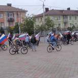 В Альметьевске День России отметили массовым велопробегом и вручением паспортов
